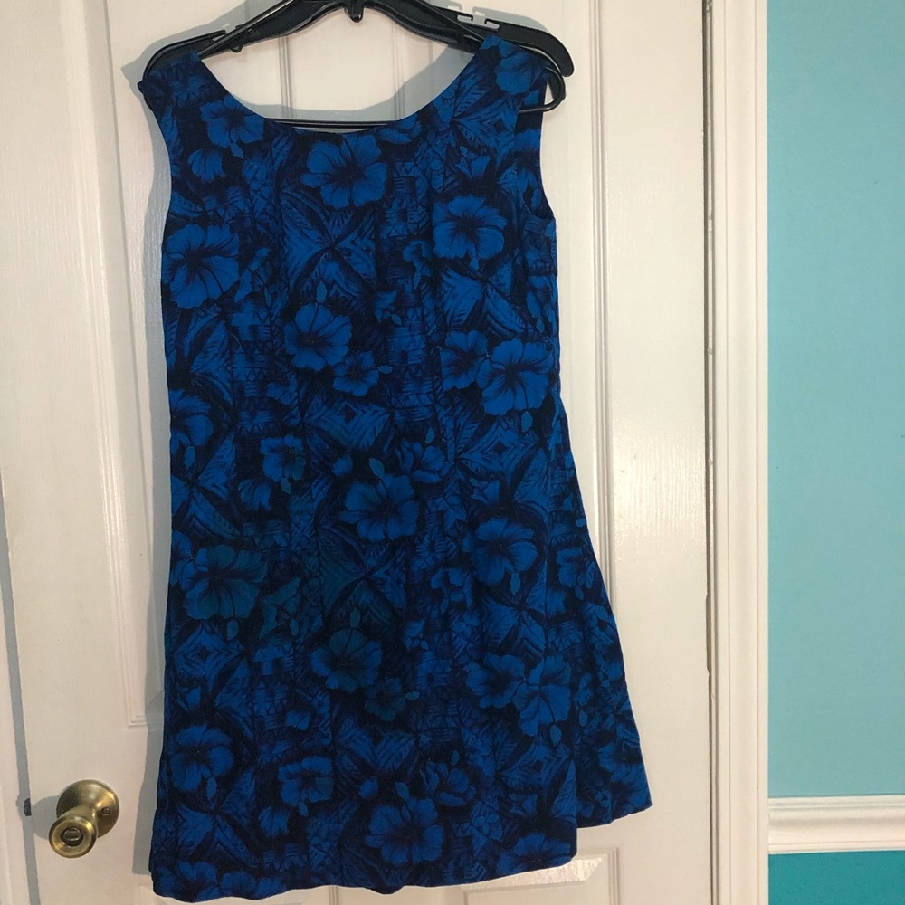 GUC blue sundress  good for coverup at beach - Picture 2 of 4